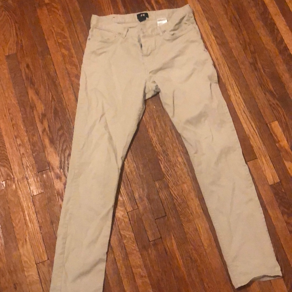 Khaki pants